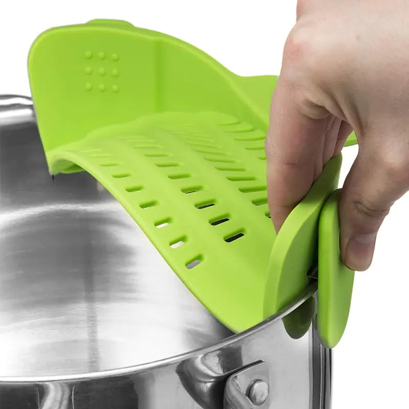 Universal Silicone Clip-On Pot Strainer