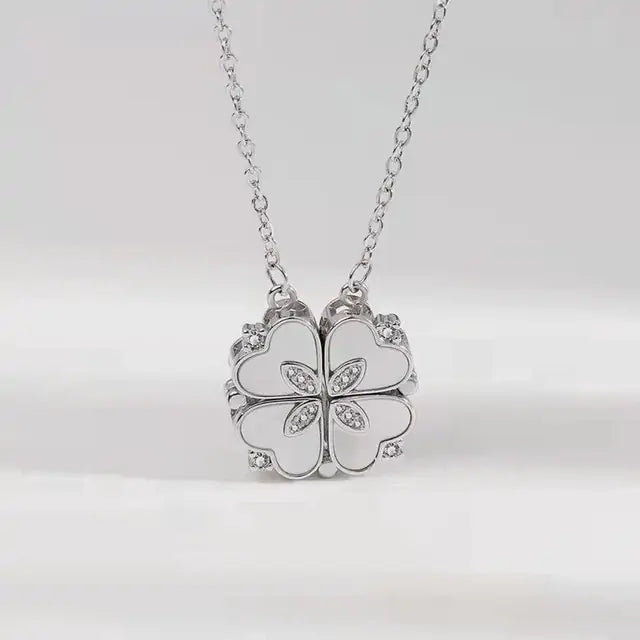 Clover Pendant Necklace